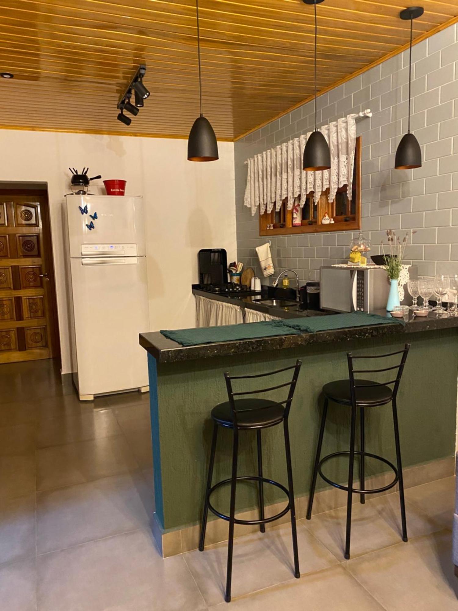 Casa Aconchegante Na Montanha Apartment Campos do Jordao Bagian luar foto