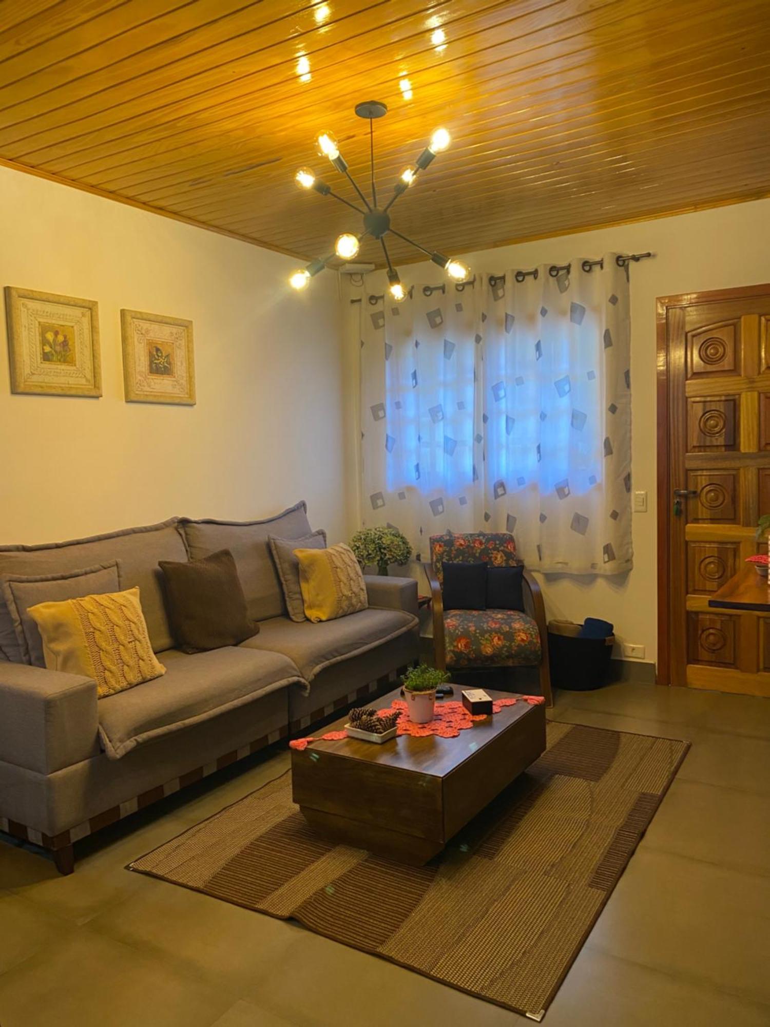 Casa Aconchegante Na Montanha Apartment Campos do Jordao Bagian luar foto
